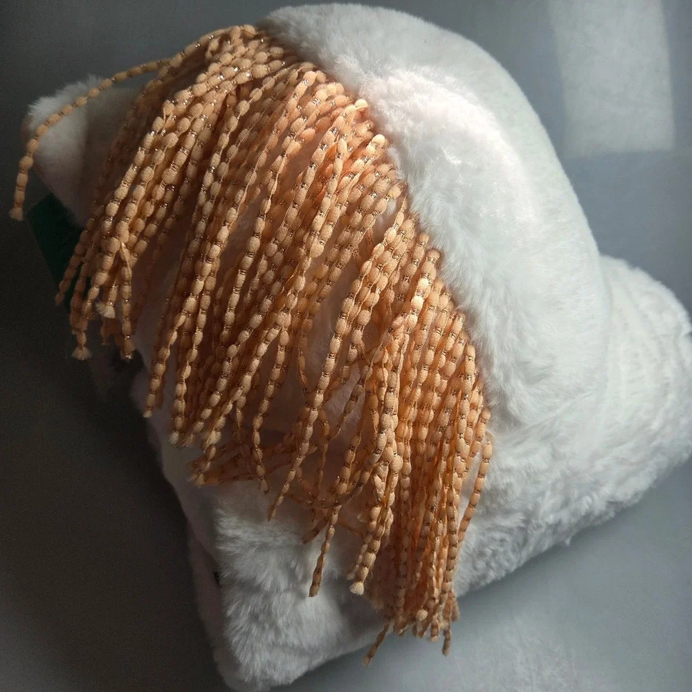 Pillowfort Kids Unicorn‎ Hooded Blanket White Gold Horn Plush Wearable 40x50 NWT